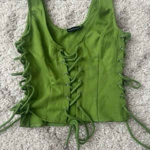PrettyLittleThing Green Tie Front Crop Tank Top